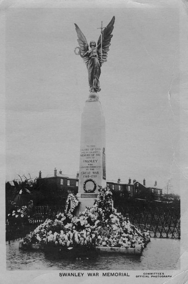 War-Memorial